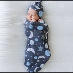 🌙NIB LS moon Swaddle🌙
